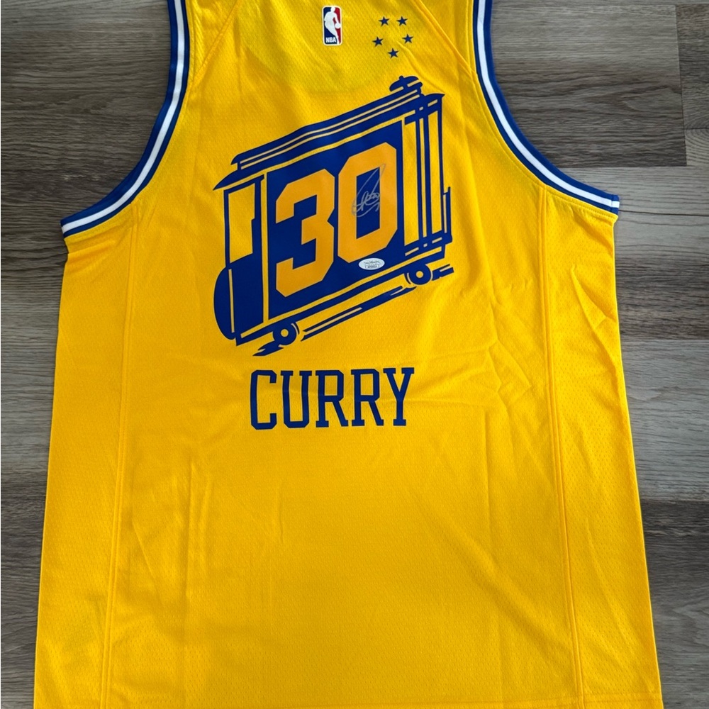 Stephen Curry signed jersey with COA
